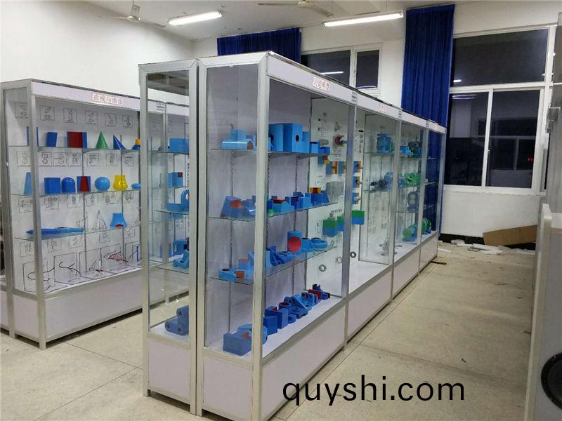 機械製圖實(shi)訓(xun)室(shi)