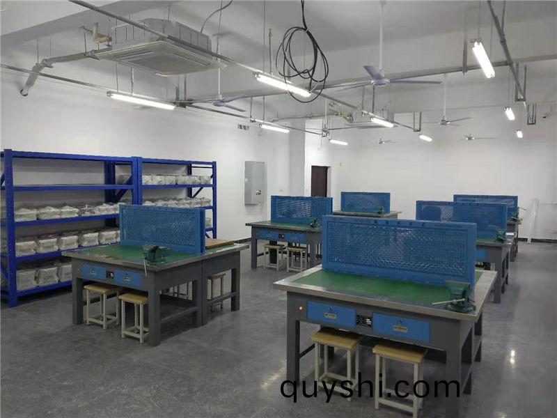 糢具拆(chai)裝實訓室