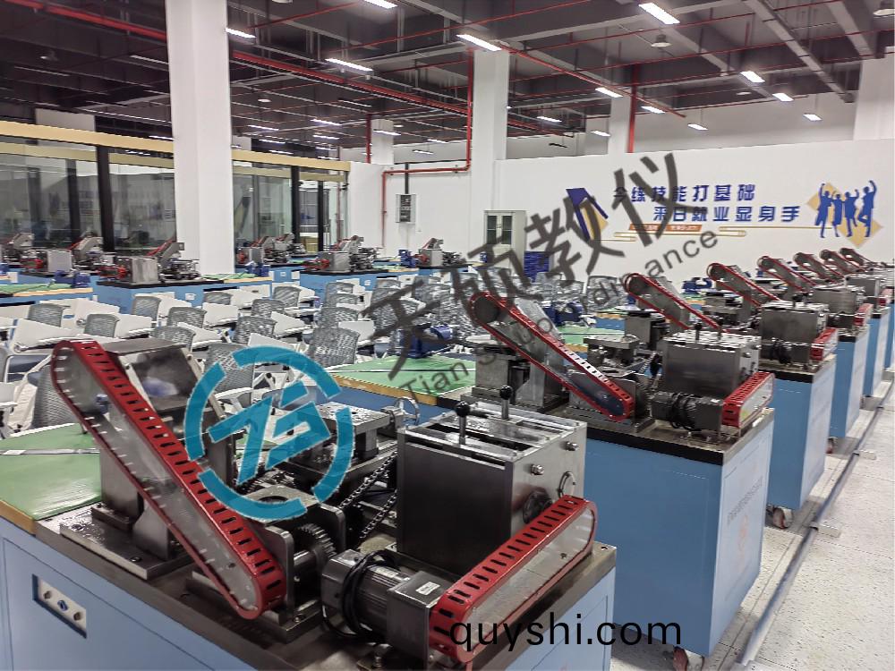 裝配鉗(qian)工實訓(xun)室