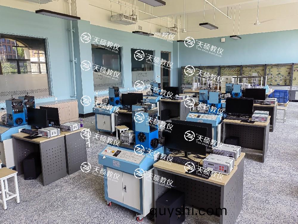 中(zhong)原科技學院新校(xiao)區(qu)理(li)工學部實驗(yan)室建設項(xiang)目(mu) 順利安裝(zhuang)、調試、培(pei)訓(xun)、驗(yan)收通(tong)過